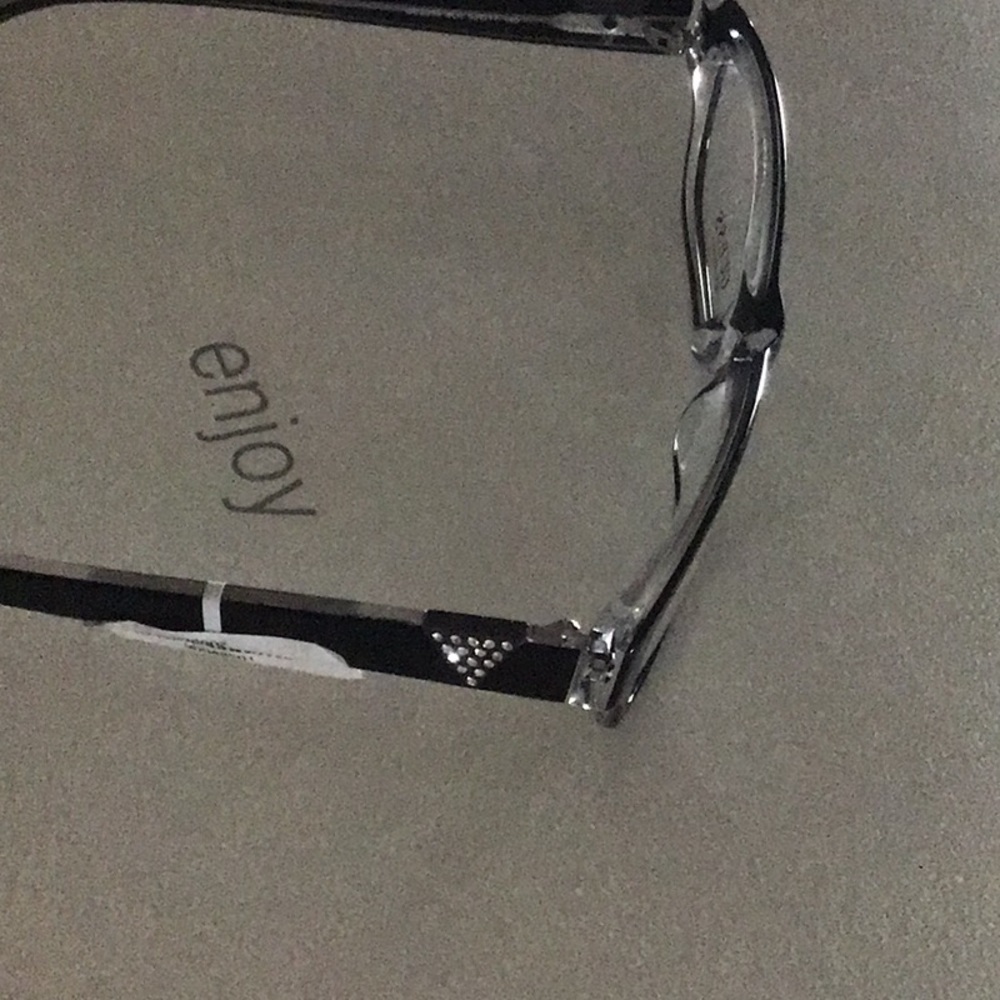 Guess eyeglass frames - Picture 4 of 6